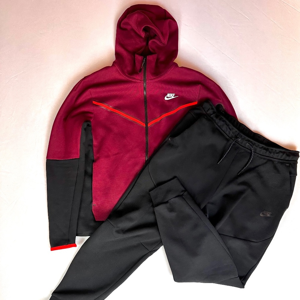 Nike Tracksuit